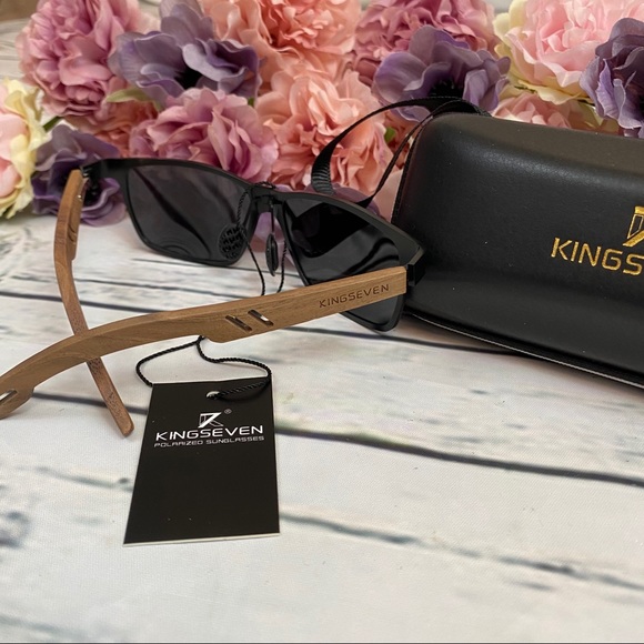 KINGSEVEN Natural Walnut Wood Sunglasses with Silver Mirrored Lenses - Picture 9 of 15